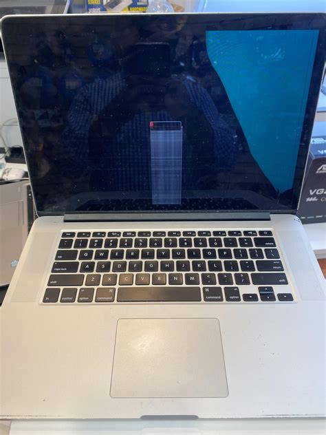 Macbook screen replacement. Things To Know About Macbook screen replacement. 
